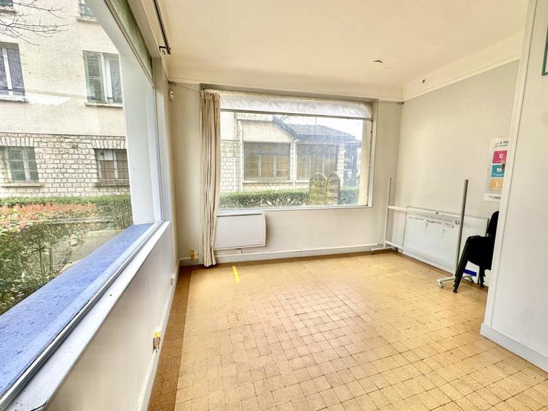 Local commercial - 55 m² - 4 pièces