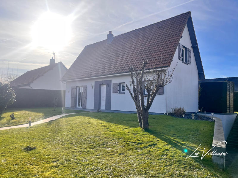 Maison - 100 m² - 5 pièces