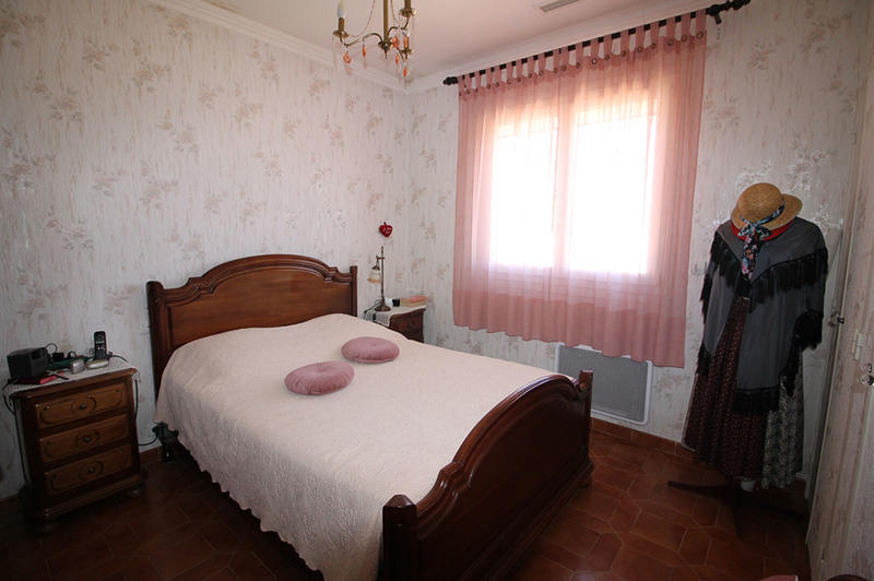 Maison - 201 m² - 7 pièces