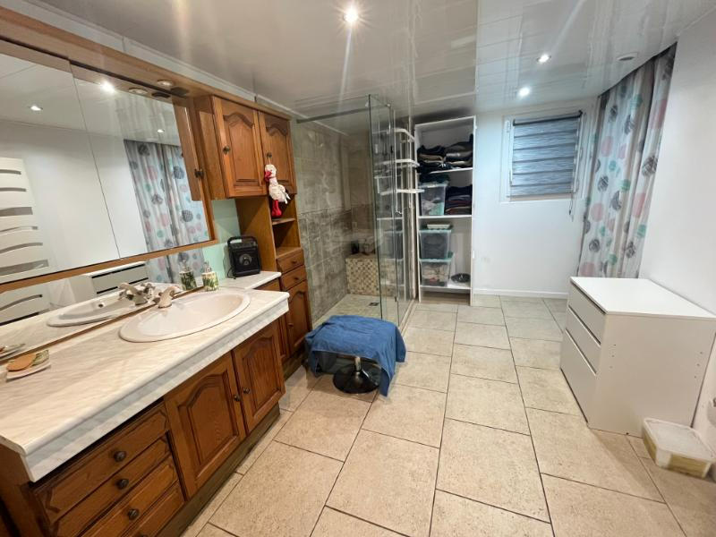 Maison - 95 m² - 6 pièces