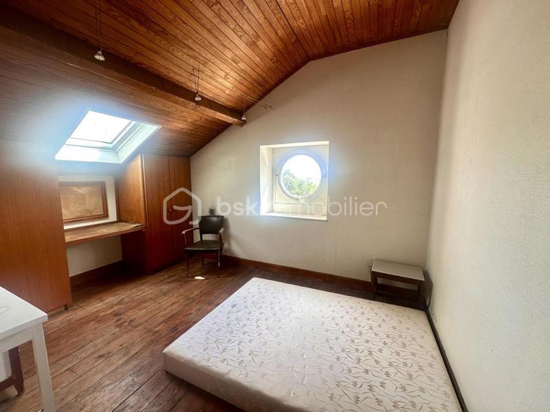 Demeure - 298 m² - 12 pièces