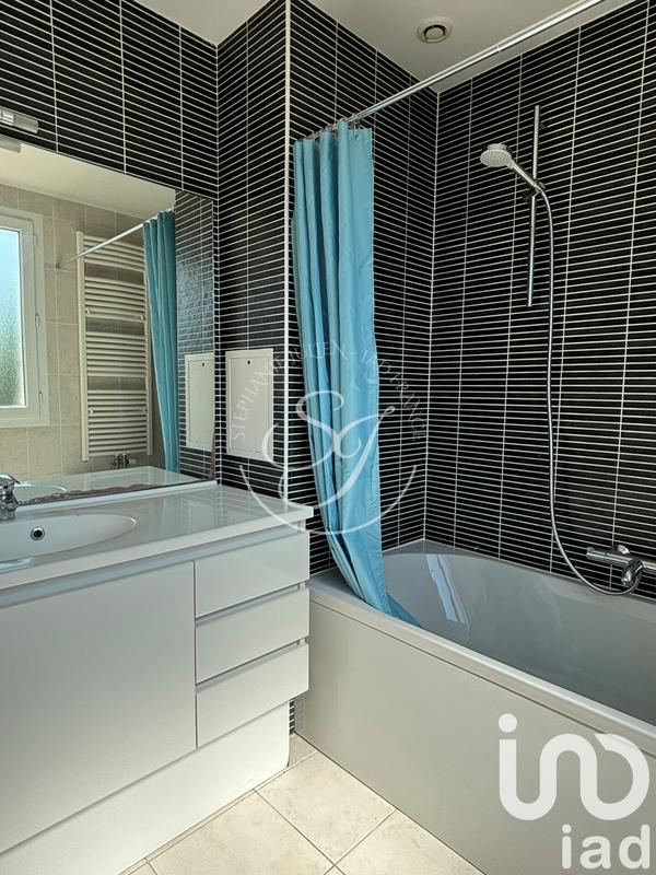 Maison - 151 m² - 6 pièces