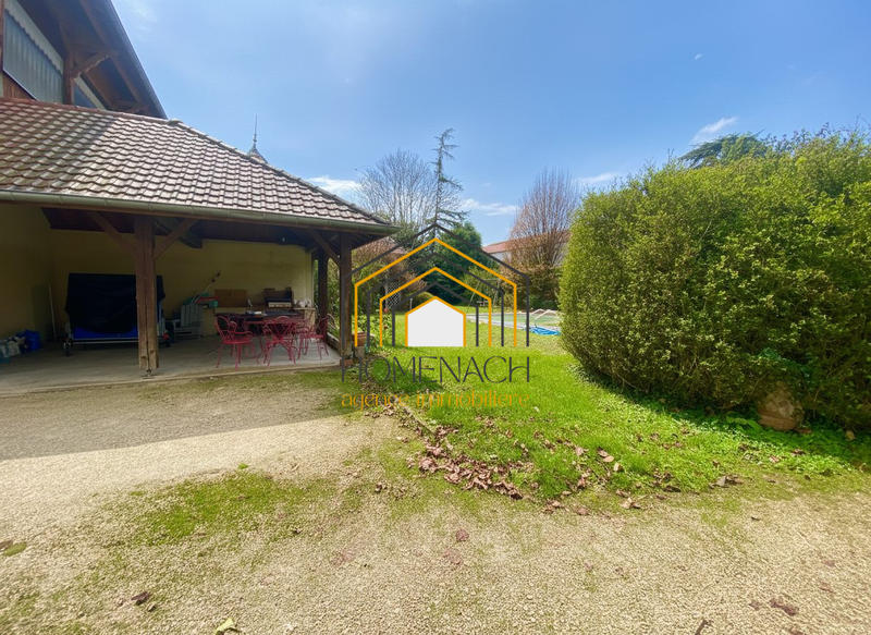 Villa - 203 m² - 8 pièces