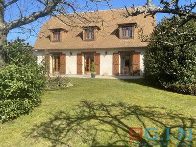 Maison - 136 m² - 7 pièces