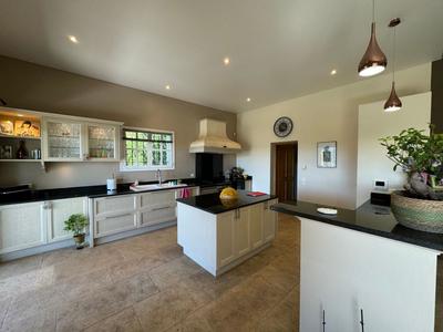 Villa - 230 m² - 5 pièces