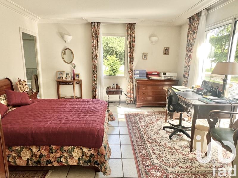 Maison de maîtres - 277 m² - 9 pièces