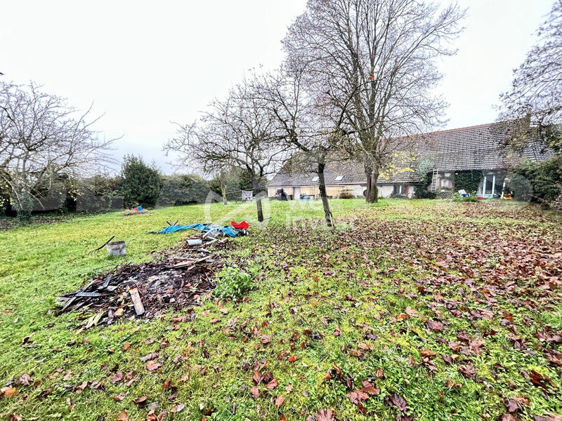 Maison - 250 m² - 8 pièces