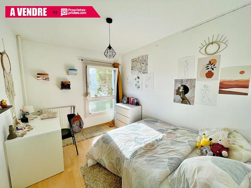 Appartement - 83 m² - 4 pièces