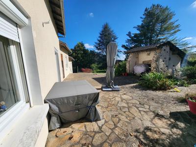 Maison de village - 107 m² - 5 pièces