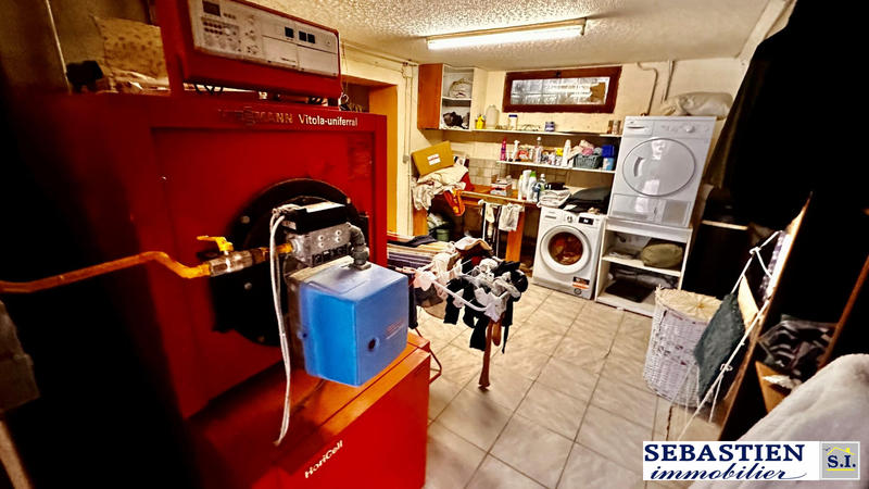 Maison - 429 m² - 14 pièces