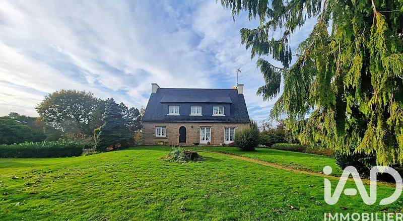 Maison - 159 m² - 6 pièces