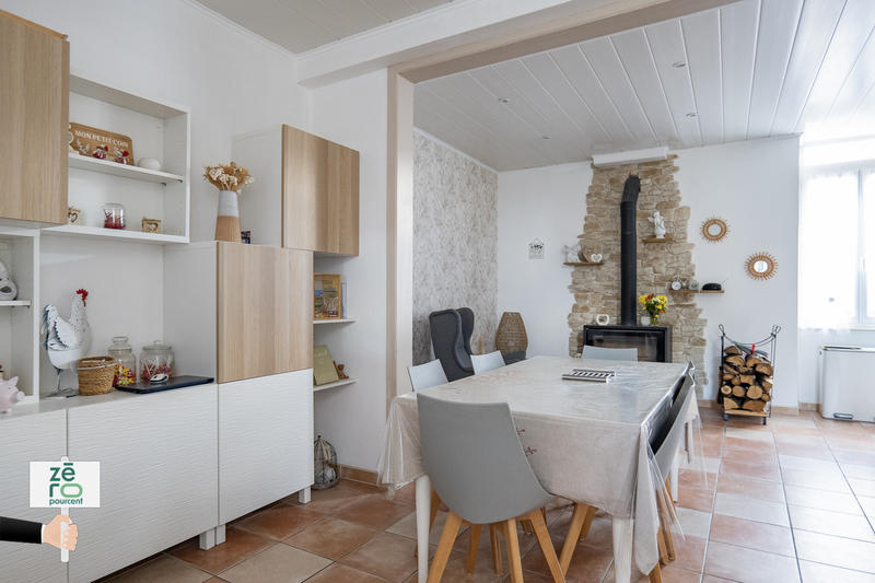 Maison - 215 m² - 7 pièces