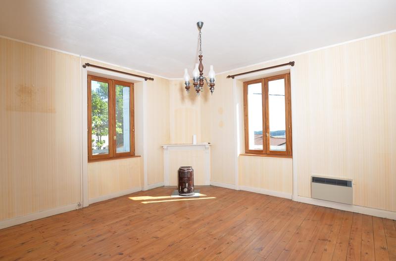 Maison - 241 m² - 10 pièces
