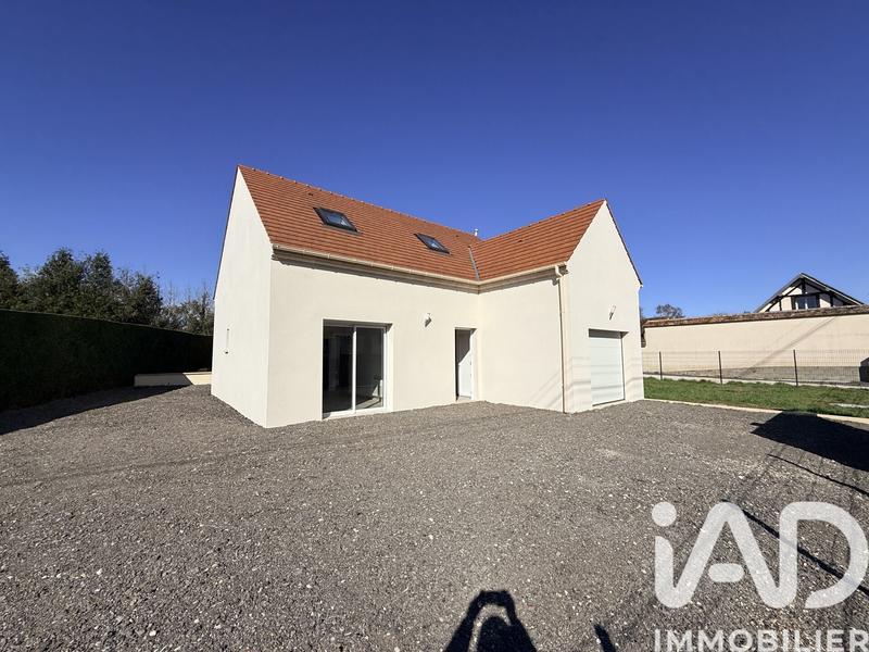 Maison - 115 m² - 6 pièces