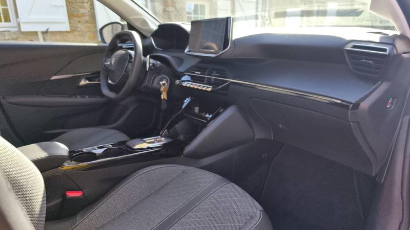 Peugeot 208 1.2 Hybrid 100 e-Dsc6 Allure - Première main Automatique