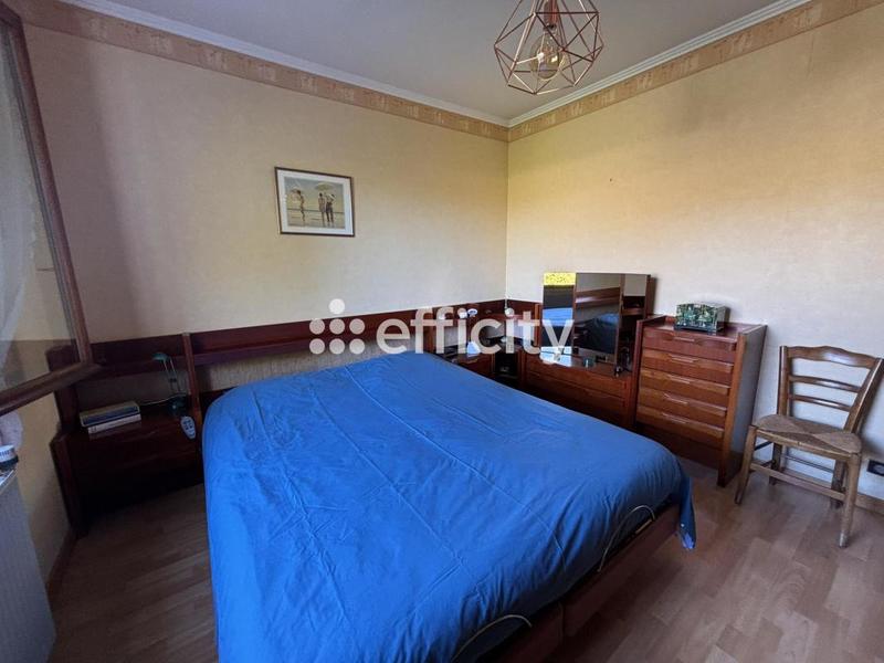 Maison - 183 m² - 6 pièces