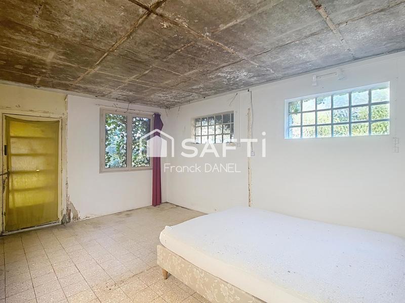 Maison - 141 m² - 9 pièces