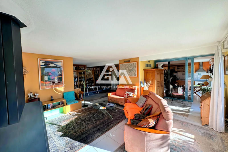 Viager - Appartement - 95 m² - 3 pièces