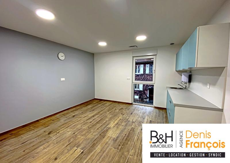 Local d'activités - 16 m² - 1 pièce