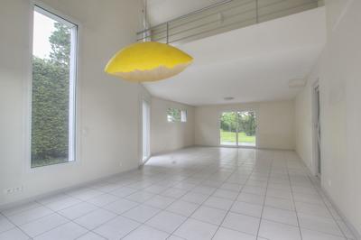 Maison - 193 m² - 6 pièces