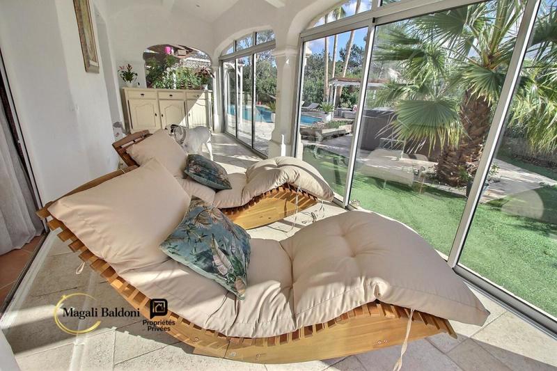 Villa - 186 m² - 7 pièces