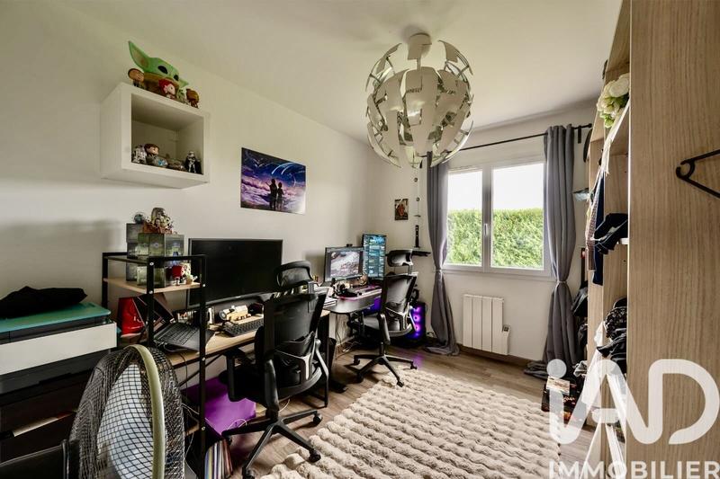 Maison - 94 m² - 4 pièces