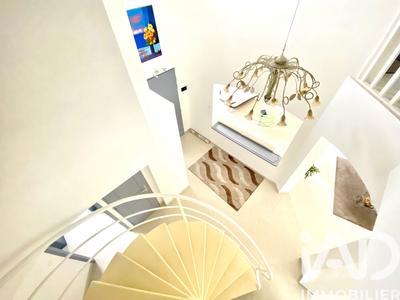 Maison - 190 m² - 7 pièces