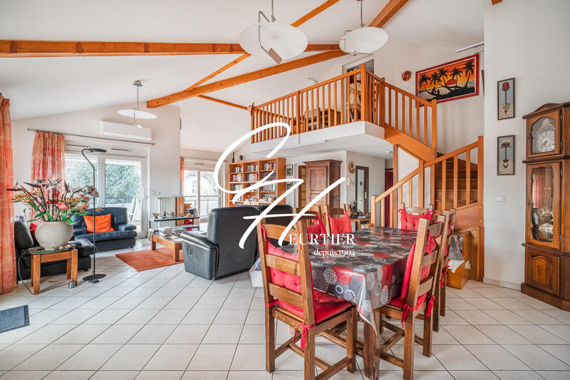 Duplex - 126 m² - 4 pièces