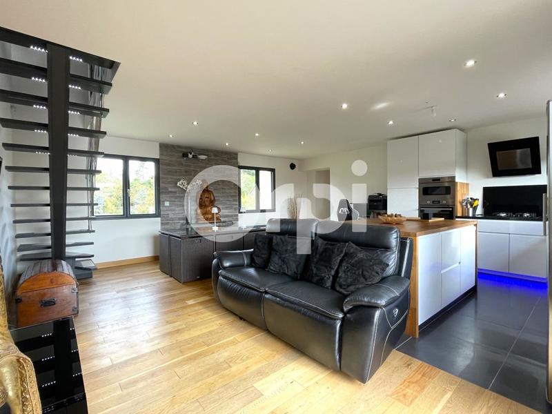 Maison - 162 m² - 5 pièces