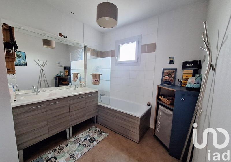 Appartement - 82 m² - 4 pièces