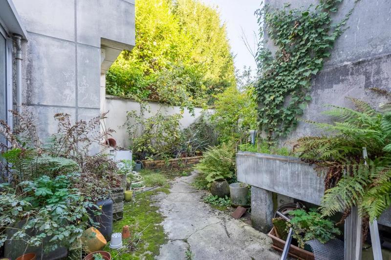 Maison - 200 m² - 5 pièces