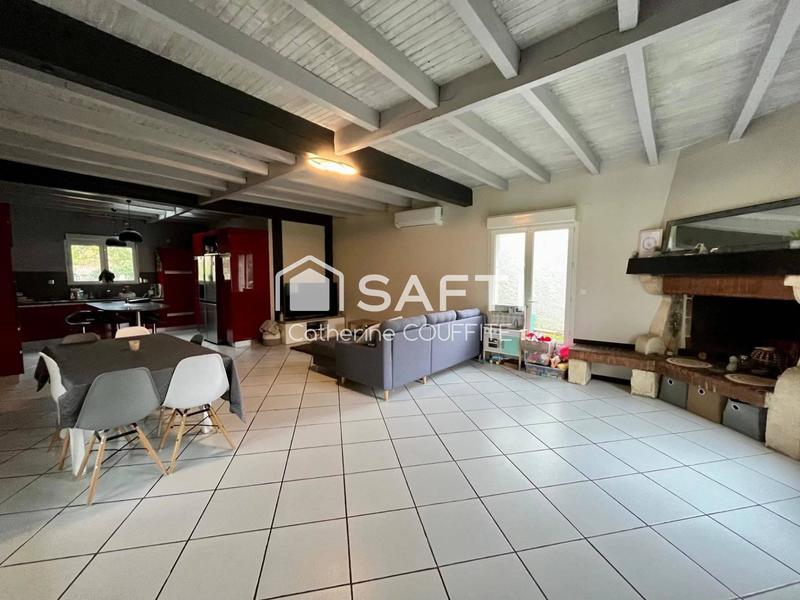 Maison - 140 m² - 5 pièces