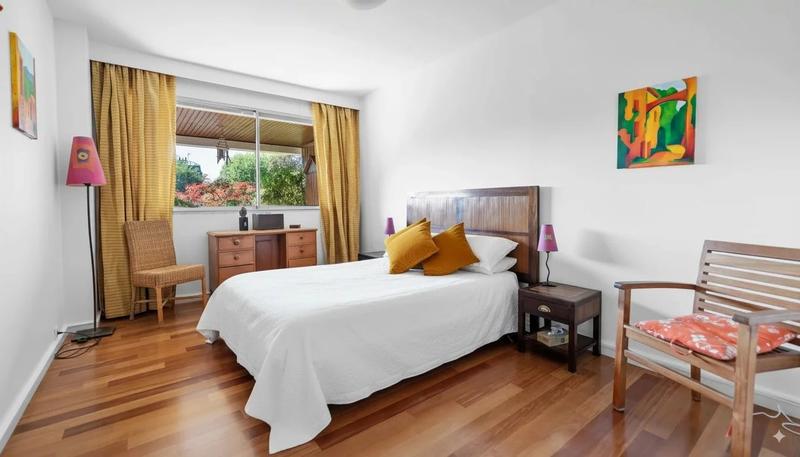 Appartement - 142 m² - 6 pièces