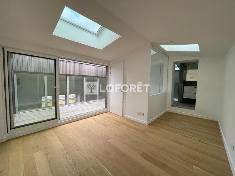 Appartement - 100 m² - 4 pièces