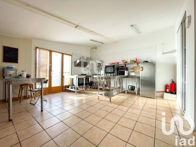 Maison - 731 m² - 15 pièces