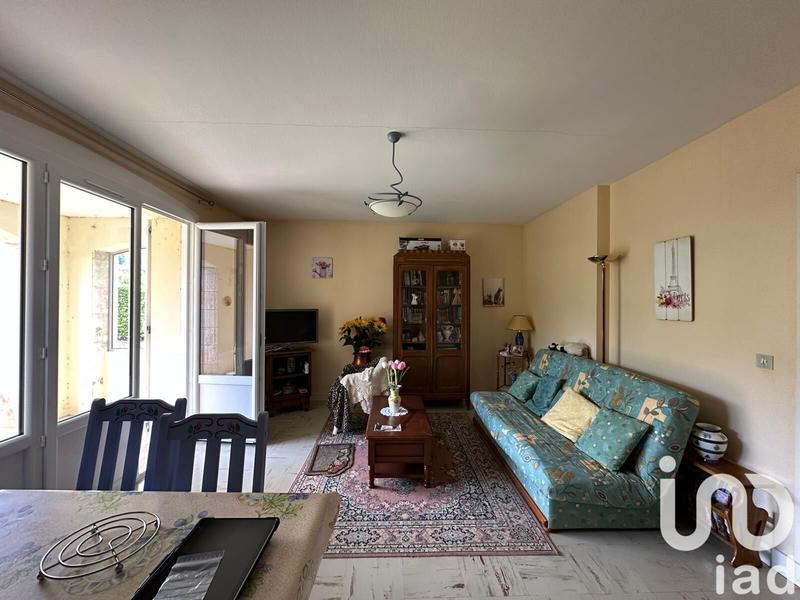 Maison - 183 m² - 7 pièces