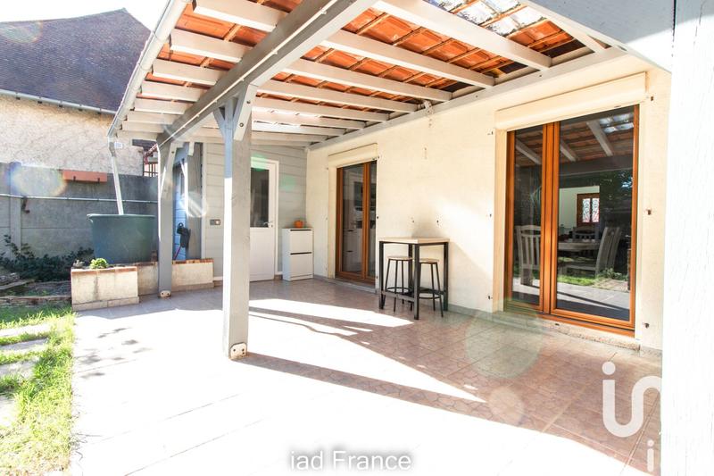 Maison - 110 m² - 6 pièces