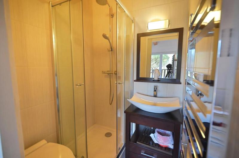 Maison - 318 m² - 12 pièces