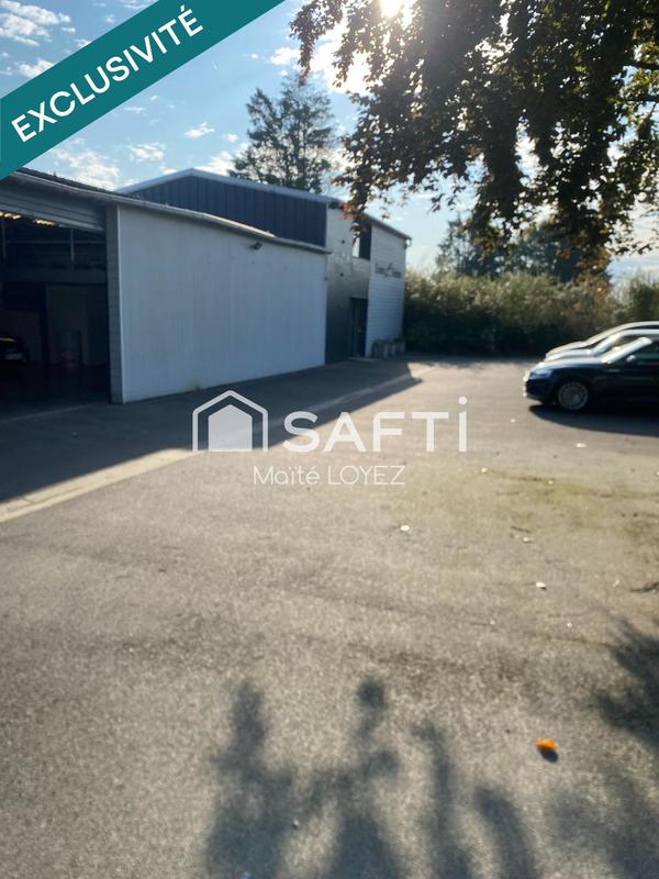 Local commercial - 240 m² - 4 pièces