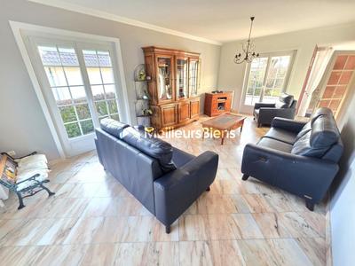 Maison - 160 m² - 7 pièces