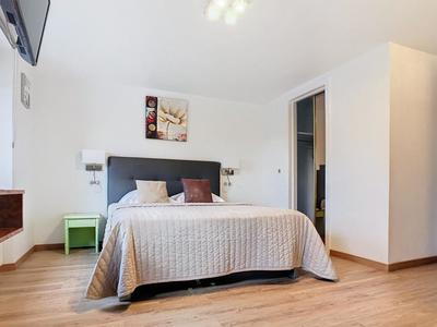 Local commercial - 2 086 m²