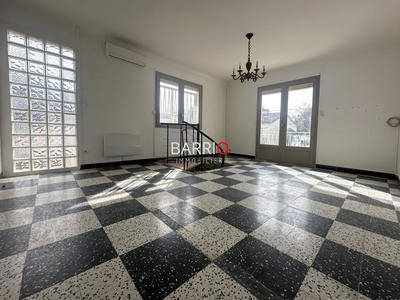 Villa - 120 m² - 6 pièces