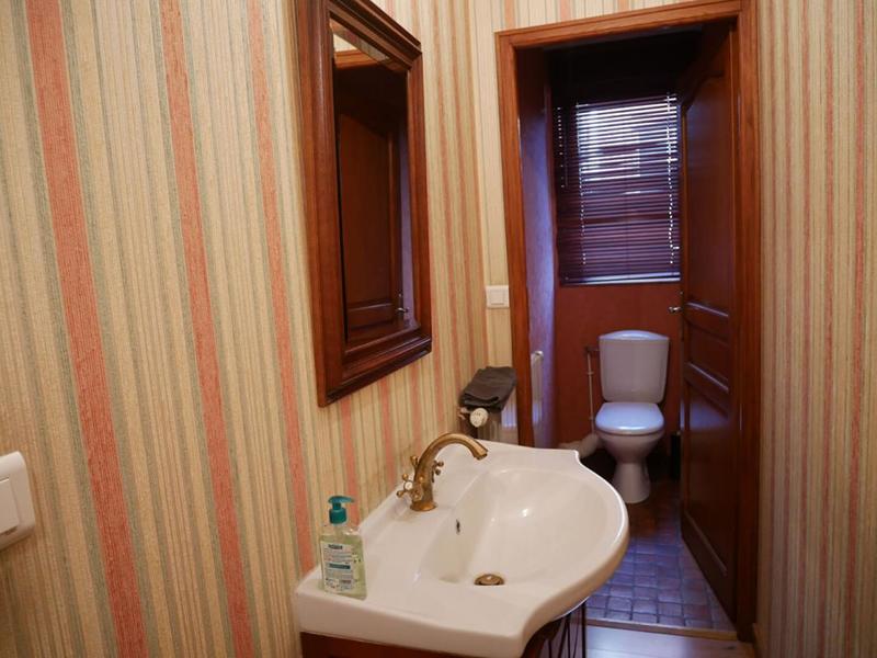 Appartement - 140 m² - 6 pièces