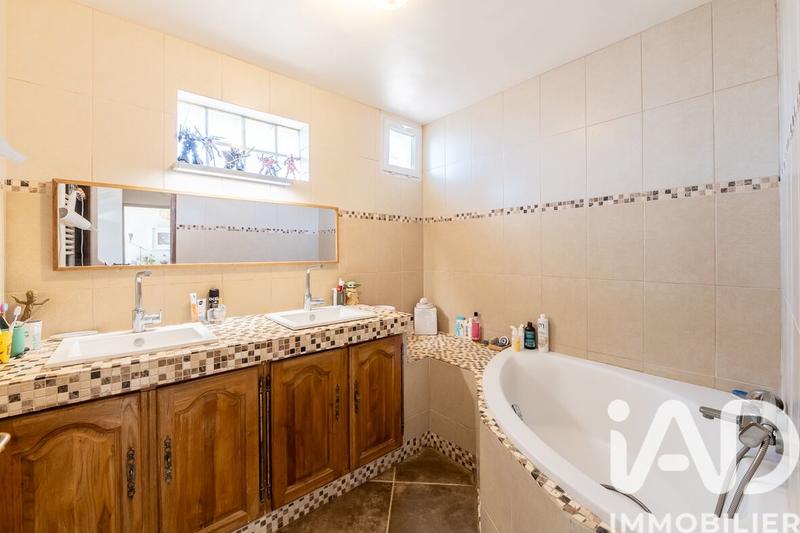 Maison - 160 m² - 6 pièces