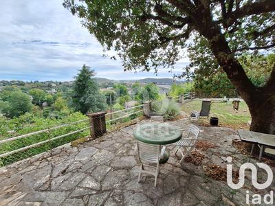 Maison - 154 m² - 7 pièces