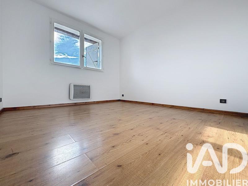 Maison de ville - 64 m² - 4 pièces