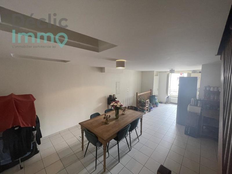 Appartement - 98 m² - 5 pièces