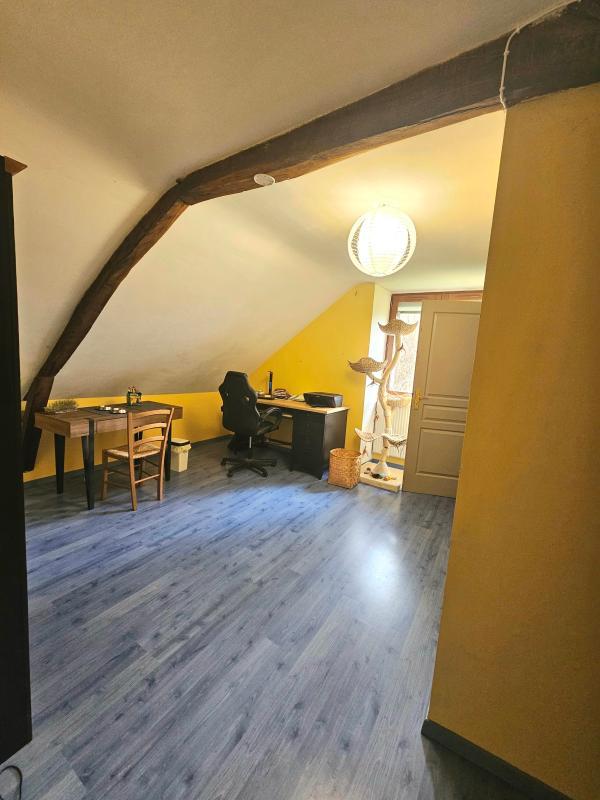 Maison - 121 m² - 4 pièces