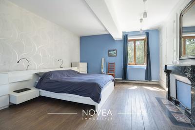 Ferme - 225 m² - 8 pièces