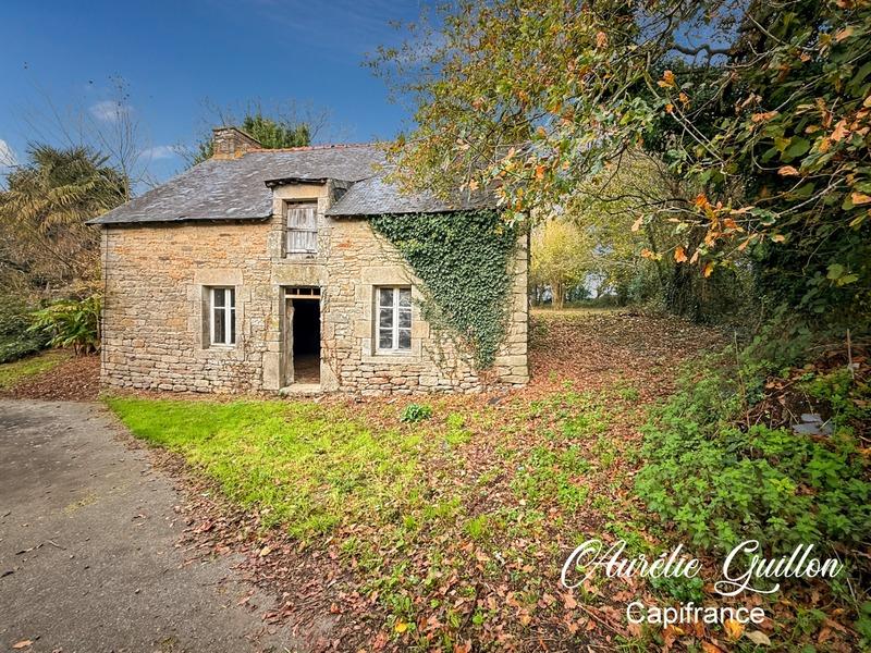 Maison - 250 m² - 15 pièces